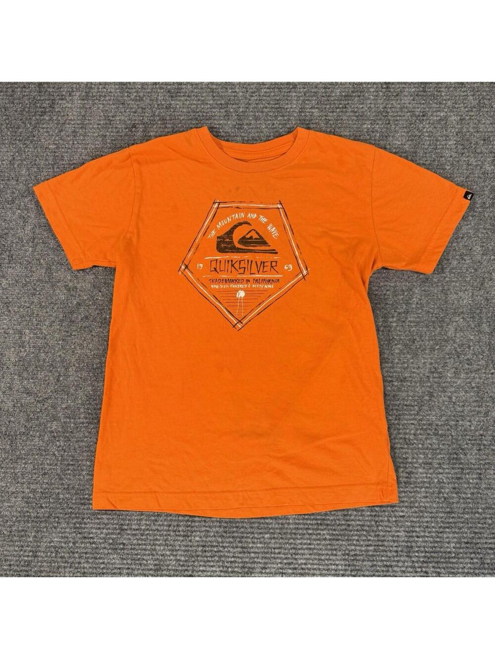 Quiksilver T Shirt Youth Medium (10-12) Orange Graphic Tee Travel Outdoor 1969